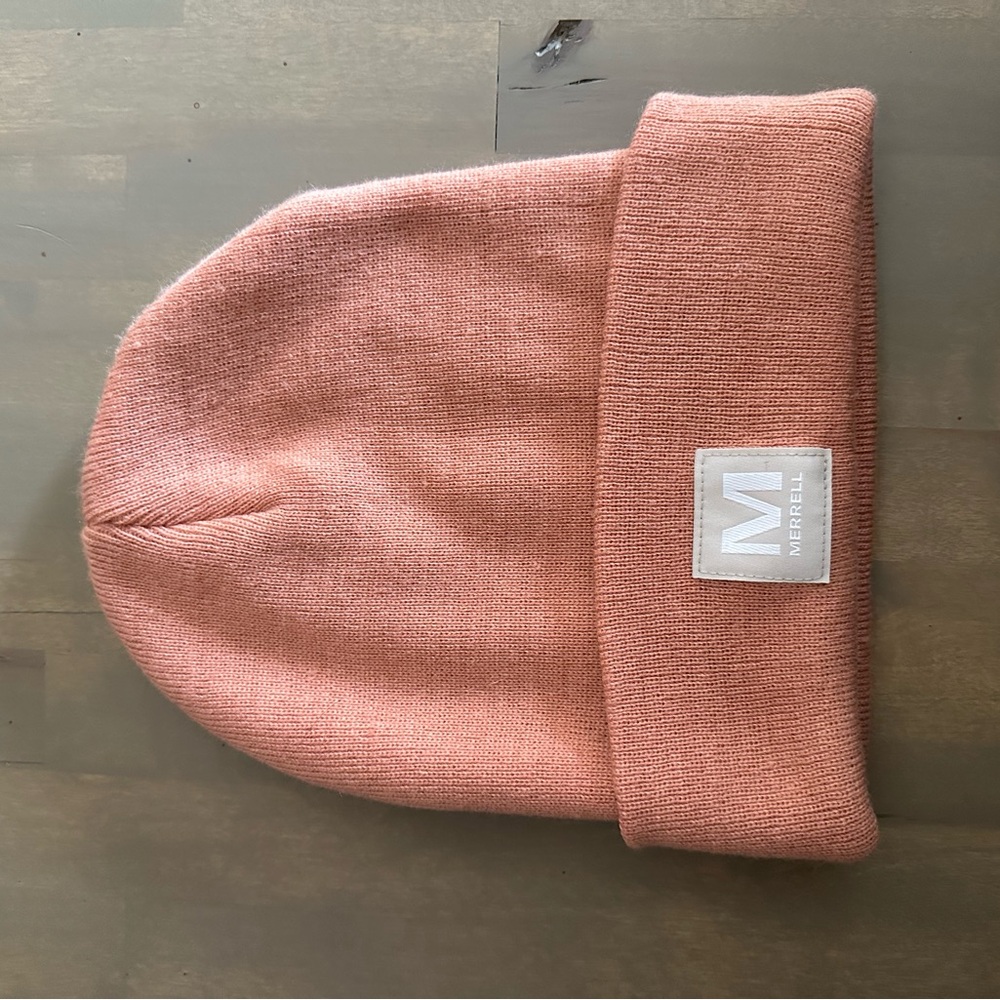 Merrell Women’s Peach Beanie